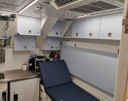 Cabinet de l'infirmier sous-marinier