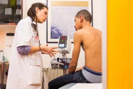 consultation médicale en PASS, patient, interne