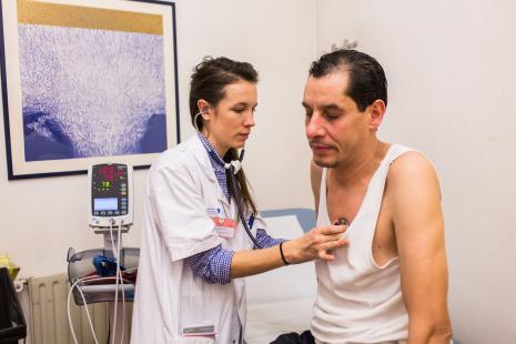 Consultation médicale par une interne