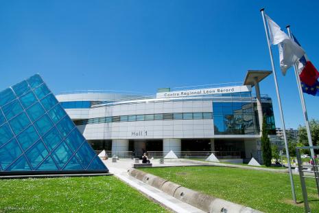 Extérieur du centre de lutte contre le cancer Léon Bérard à Lyon