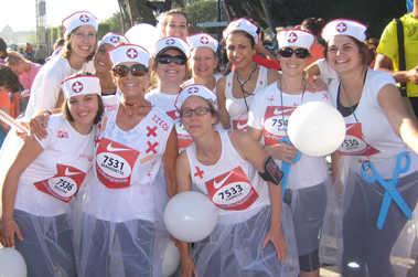  Les filles d’Izeos courent la Parisienne 2012 