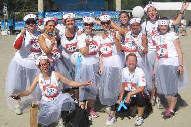  Les filles d’Izeos courent la Parisienne 2012 