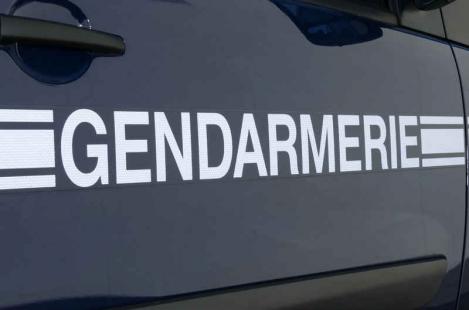 gendarmerie véhicule