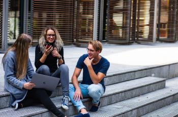 Simplifier l'accès aux soins pour les étudiants, volonté affichée du gouvernement 
