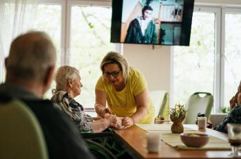 Les Français invités à réfléchir au viellissement de la population