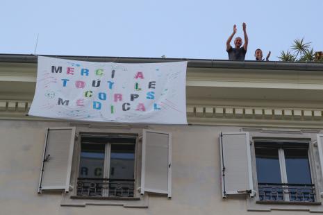L'image des médecins dopée par la crise... pour combien de temps ?