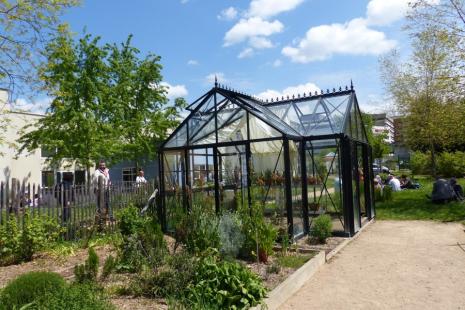 Le Jardin des mélisses, dans le parc du pôle psychiatrie du CHU de Saint-Étienne