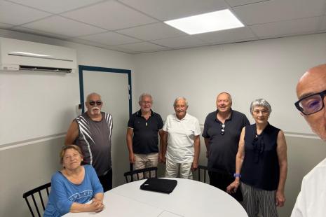 Séance d’éducation thérapeutique accueillant six patients à la maison de santé Domus Medica, à Calenzana