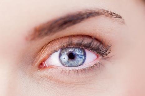 Un patient sur quatre a vu ses cheveux, cils et sourcils repousser complètement