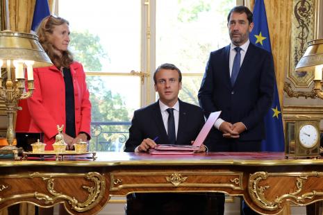 macron castaner