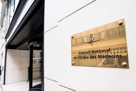 Siège du CNOM