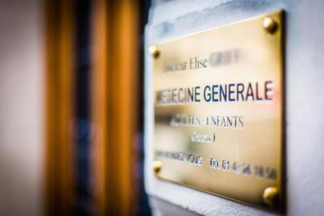 plaque professionnelle