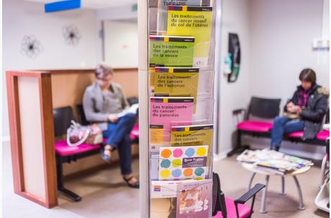 Stratégie décennale contre le cancer : bon bilan à mi-parcours, mais le dépistage reste à renforcer