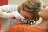 Les dermatologues uniquement attirés par la médecine esthétique ? « Fake news », dénonce la spécialité