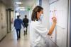 À l’hôpital, prévenir l’épuisement pour éviter d’aggraver la pénurie