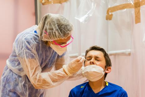 Test de dépistage PCR du Covid-19 par prélèvement nasal