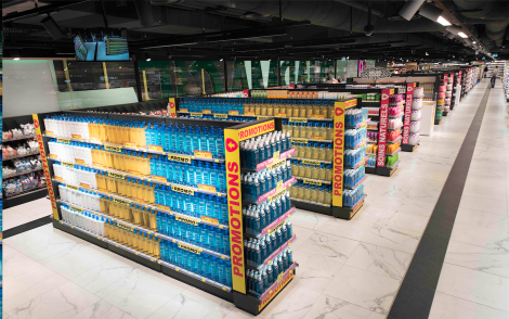 Espace de santé, de beauté, également positionné sur les produits naturels et bio, la Pharmacie du Forum des Halles s'adresse aux consommateurs d'autres circuits de distribution.