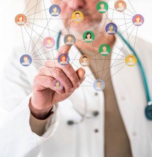 Cette technologie permet d’accéder rapidement à tous les médecins, en privilégiant les acteurs de proximité