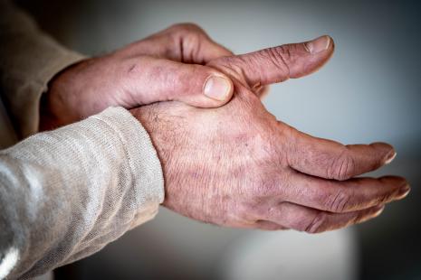 Les douleurs articulaires chroniques sont le plus souvent liées à l'arthrose