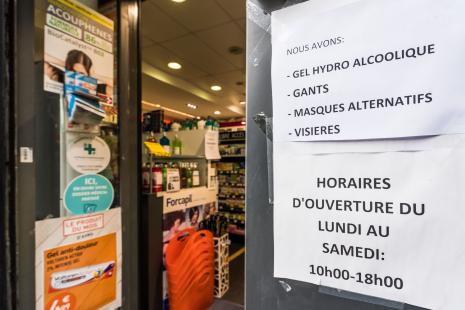 Le réseau officinal a perçu 47,15 millions d'euros pour la distribution et la délivrance des masques et 66,24 millions d'euros pour les tests antigéniques.