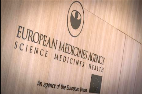 L'Agence recommande le Ronapreve et le Regkirona chez les adultes et adolescents à risque de développer une forme sévère, mais qui ne nécessitent pas de supplémentation en oxygène