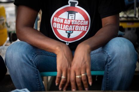L’obligation vaccinale suscite la colère aux Antilles