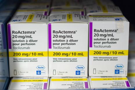 Roactemra solution injectable en seringue