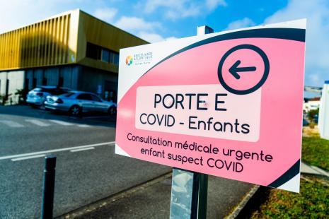 En cas de suspicion de PIMS, la HAS recommande d'hospitaliser l'enfant en urgence