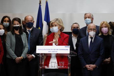 Valérie Pécresse avec Éric Ciotti à sa gauche