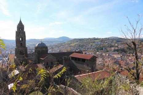 Vue sur le Puy et la cathédrale