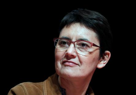 Nathalie Arthaud : « le rôle de conseil du pharmacien devrait être privilégié »