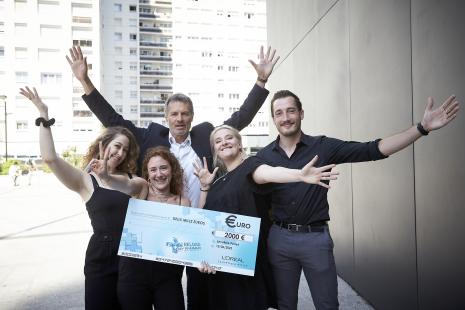 L'équipe gagnante a transformé une officine traditionnelle et un peu à l'étroit en une pharmacie spacieuse et moderne