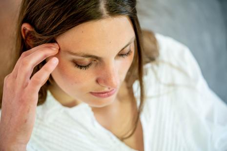 Chez les infectés, les symptômes de Covid long les plus fréquents sont la fatigue, les maux de tête, la faiblesse des membres et les douleurs musculaires persistantes