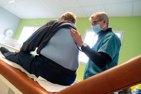 Le sémaglutide est indiqué à la fois dans la prise en charge du diabète de type 2 et dans l'obésité
