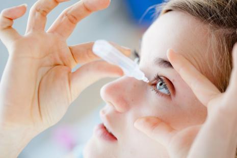 Du bon usage des médicaments de l’œil