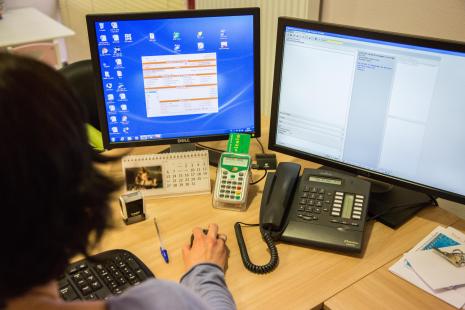 Les logiciels utilisés par les prescripteurs (LAP) et les dispensateurs (LAD) feront l’objet d’un agrément par la CNAM