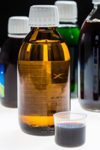 Les expectorants favorisent l’évacuation du mucus en augmentant son hydratation et son volume