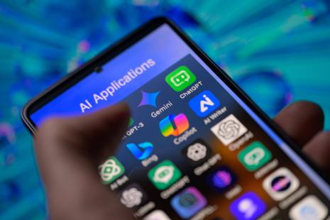 La révolution technologique induite par l’IA générative (GenAI) pourrait faire émerger de nouvelles technologies orientées vers la dématérialisation du contact pharmaciens/clients