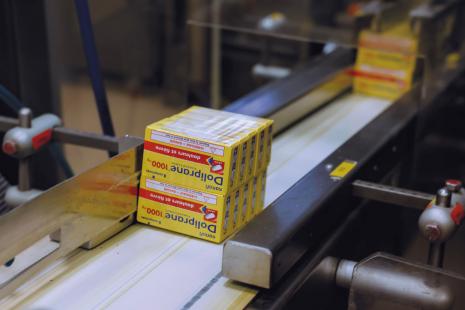 Opella emploie plus de 11 000 personnes, opère dans 100 pays et dispose d’un catalogue de 115 marques… dont Doliprane