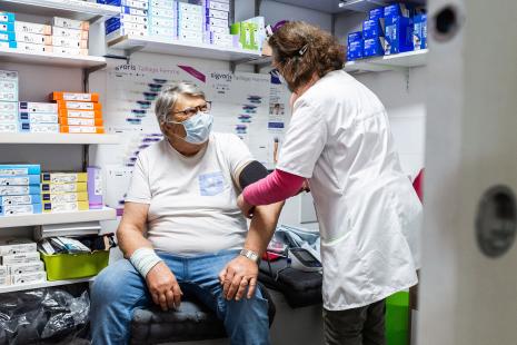 Les recommandations dans l’HTA prennent désormais en compte une élévation modérée de la pression artérielle