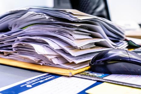 L’automatisation de la réception, du classement et du contrôle des facturesfacilite le suivi des achats, améliore la visibilité sur les marges, et aide à mieux piloter l’activité, tout en limitant les erreurs et les fraudes.