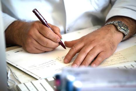 La mention à apposer sur l'ordonnance par le prescripteur reste obligatoire