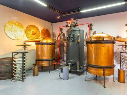 Les alambics à vapeur du musée de la Lavande à Coustellet