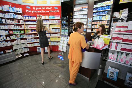 387 médicaments peuvent être aujourd’hui placés devant le comptoir