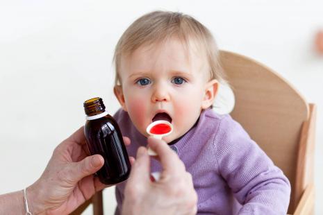 65 % des spécialités administrées aux enfants sont prescrites hors AMM