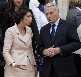 Les syndicats souhaitent rencontrer prochainement Marisol Touraine (ici avec Jean-Marc Ayrault)