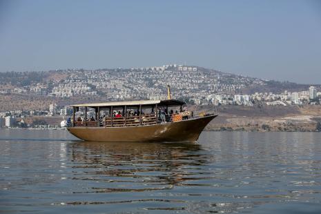 Un bateau de pèlerins sur le lac de Tibériade