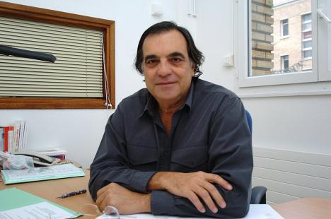 Selon le pédopsychiatre Marcel Rufo, la maîtrise du poids doit commencer très tôt, vers cinq ou...