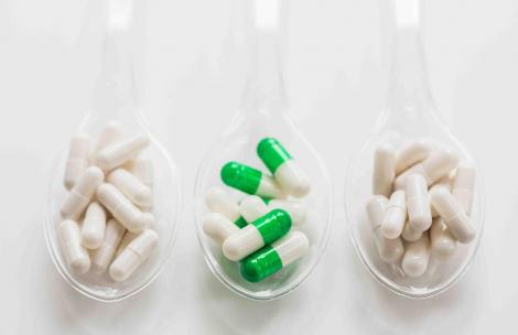 40 % des plus de 75 ans prennet au moins 5 médicaments par jour