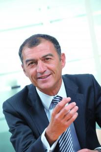 Lucien Bennatan